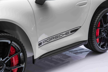 Kinderfahrzeug Kinderauto Porsche 911 GT3 24V 4x4 zwei Sitzer 800W Lithium-Batterie LED ORIGINALE Lizenz weiß